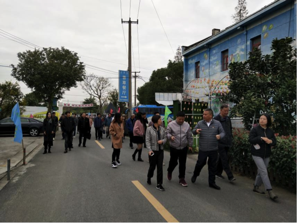 青浦應(yīng)急局、青浦聯(lián)通和磊諾公司“共建美麗鄉(xiāng)村、打造和諧家園”聯(lián)建活動(dòng)舉辦(圖2)